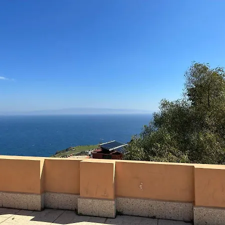 Mira בית הארחה טאורמינה