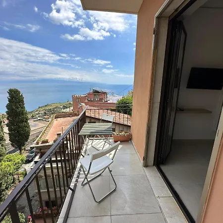 Mira Taormina